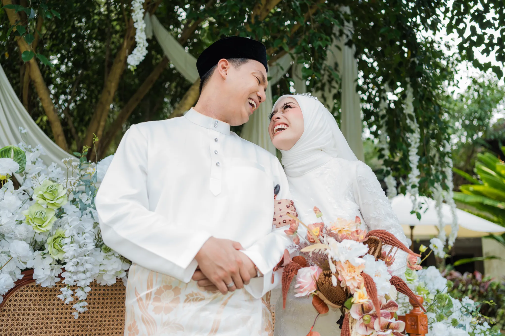 Sweetpictures photo outdoor posing